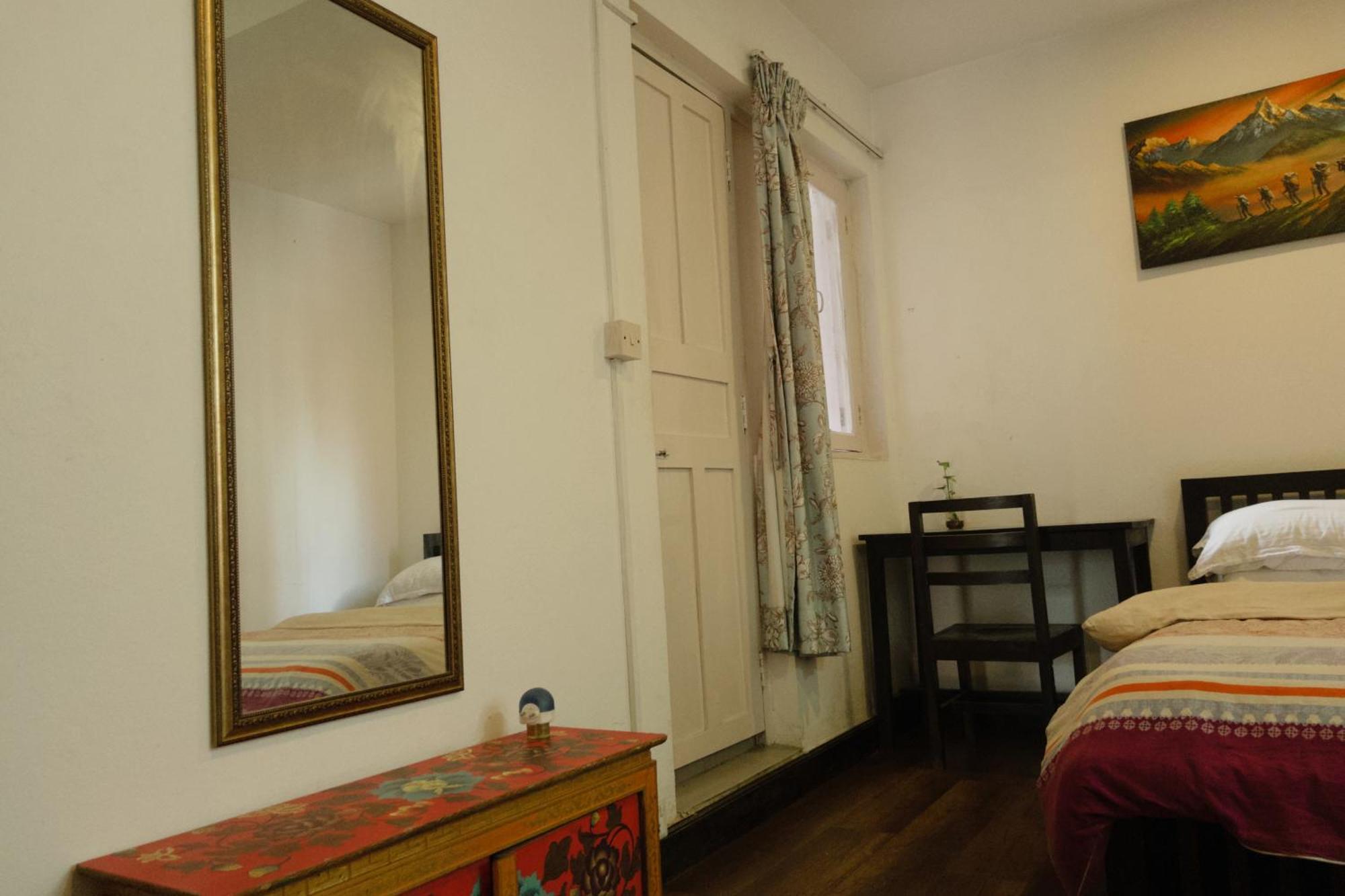 Cocina Mitho Chha Bnb Катманду Екстериор снимка